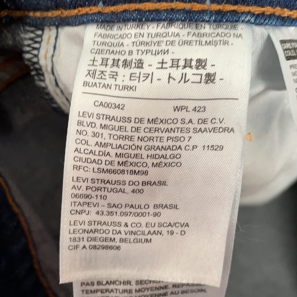 *Like New* Levi Dark Blue Wedgie Size 26 - Picture 9 of 11